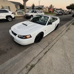 2002 Ford Mustang