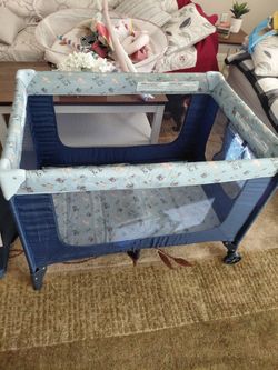 Nice Clean Pack N Play