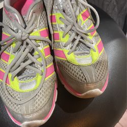 Women Adidas In Good Condition 