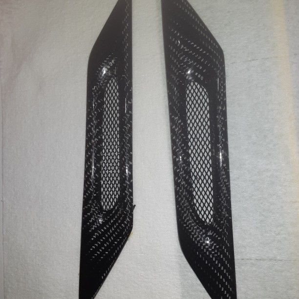 CTS-V Cadillac CARBON FIBER Fender Vents
