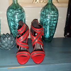 Red Edgy Zipper Stiletto Pumps