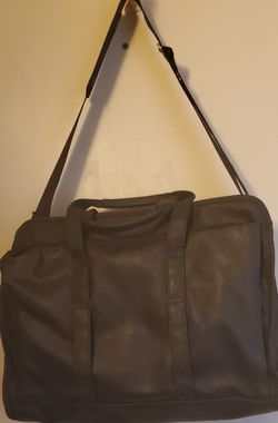 LEATHER LAPTOP BRIEFCASE
