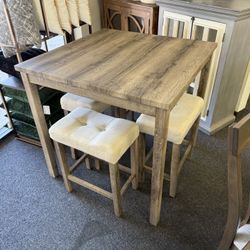 Pub Table 