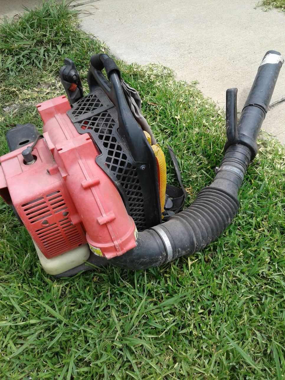 Redmax Zenoah leaf blower for Sale in Garland, TX OfferUp
