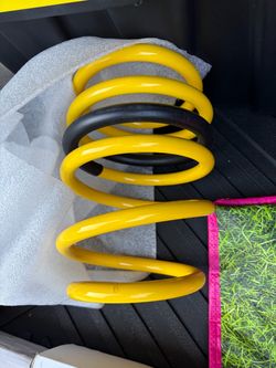 RCE yellow springs for VB WRX, brand new