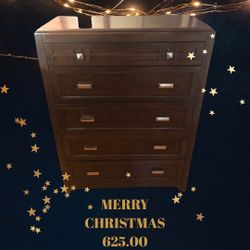 Standing Wood Dresser 