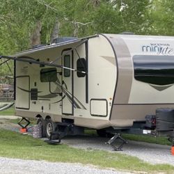 2018 Forest River Rockwood 2507S