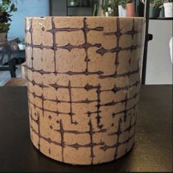 Ceramic Pot, 5” Wide