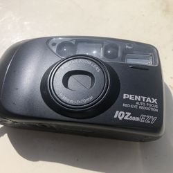 Pentex 35 Mm Camera