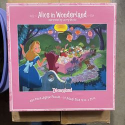 Vintage Alice In Wonderland Puzzle 