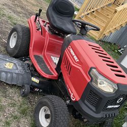 2016 Troy bilt riding lawnmower