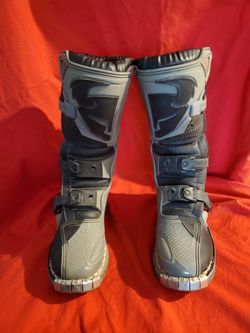THOR MOTOCROSS RIDING BOOTS