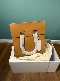 MEZZI “COSIMA” Brulee Charging Leather Tote Purse Bag - New With Tags