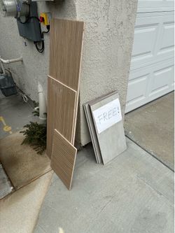 Free bathroom tile