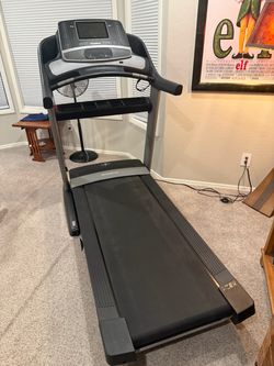 NordicTrack Treadmill Commercial 1750 Version)