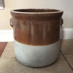 Large crock 