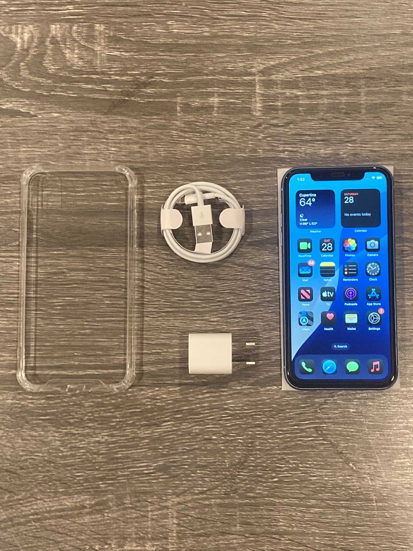 Apple iPhone XR 64GB - Fully Unlocked ALL Carriers- VERY GOOD Condition!!!!!!