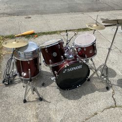 Sonor drum set