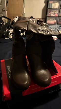 Women size 9 boots