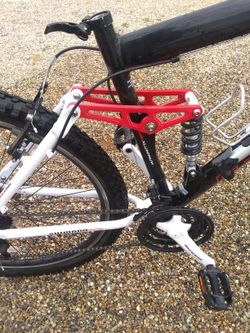 Genesis hotsell veioo bike