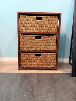 3 Drawer Table