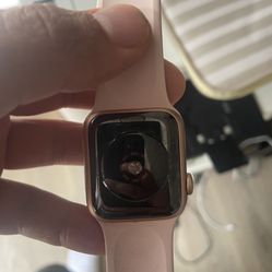 Apple Watch Se Rose Gold 