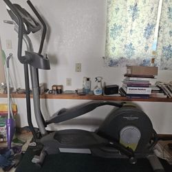 Pro Form Space Saver 500 Elliptical