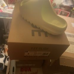 yeezy slide glow green