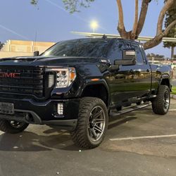 2021 GMC Sierra 2500