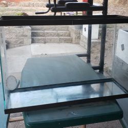 GLAS TANK