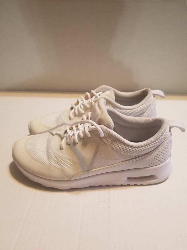 WOMEN'S NIKE AIR MAX THEA SHOES SZ.6.5