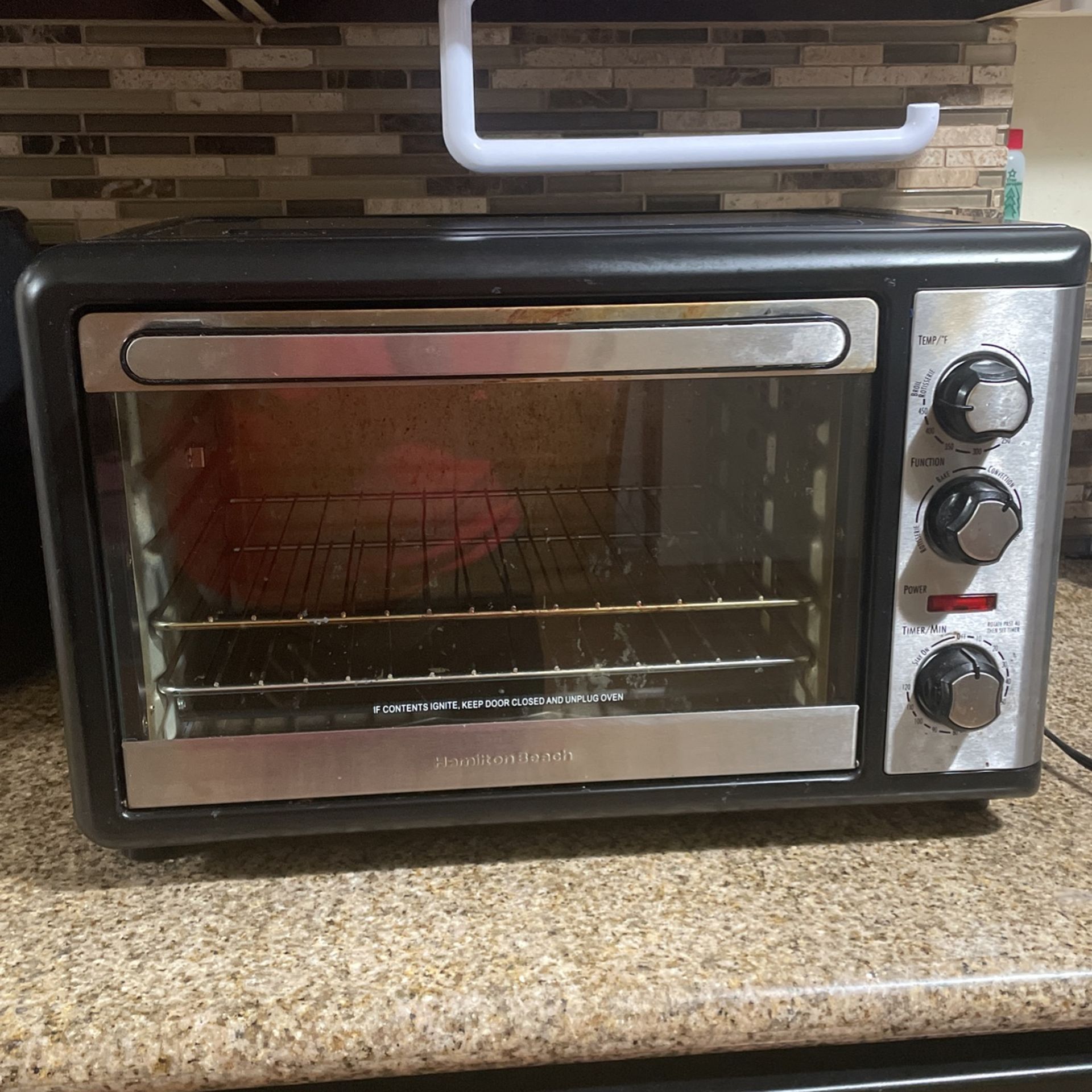 Hamilton Beach Convection Oven Model 31108 for Sale in San Diego