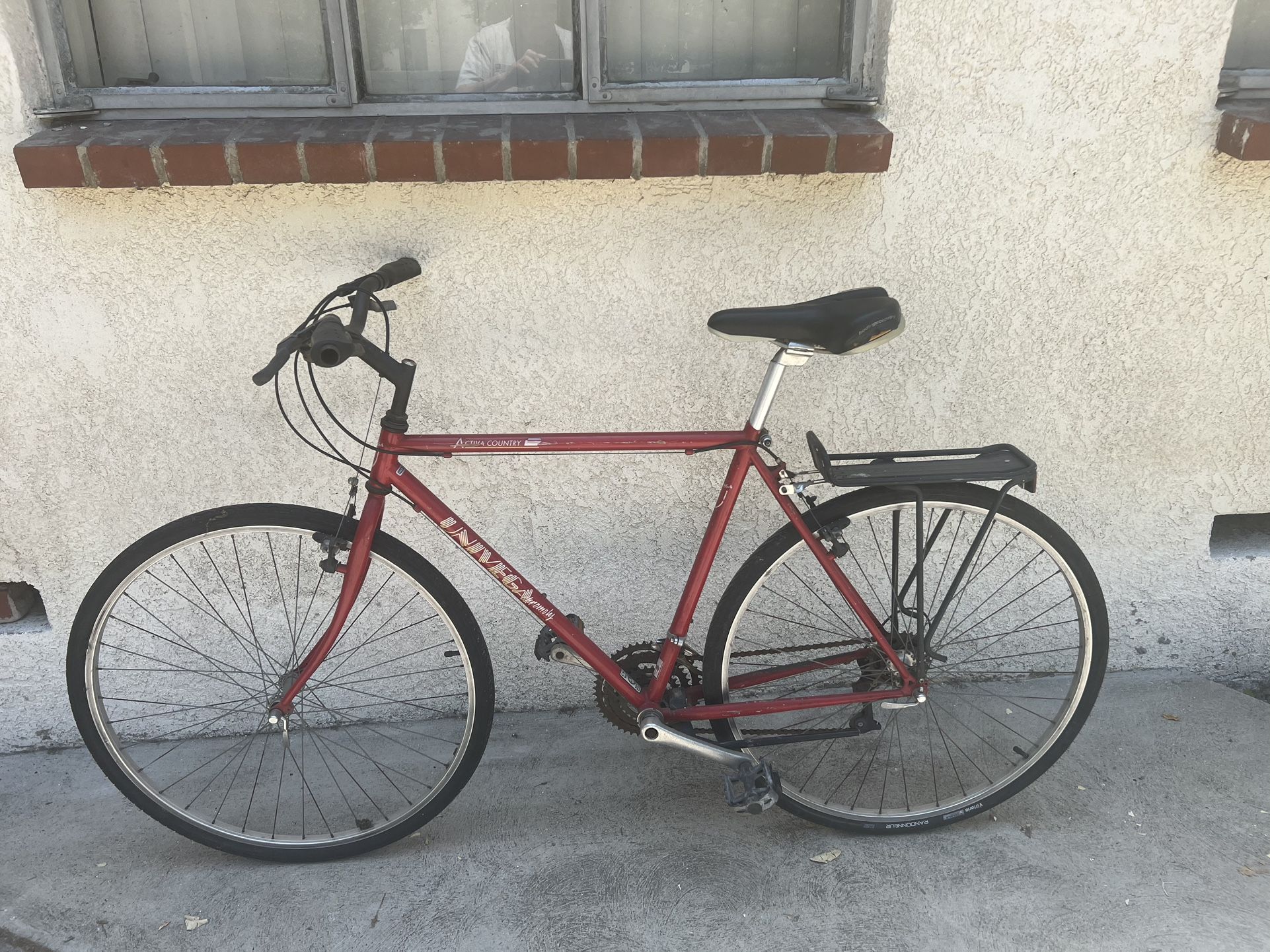 Univega 18 Speed Size Medium