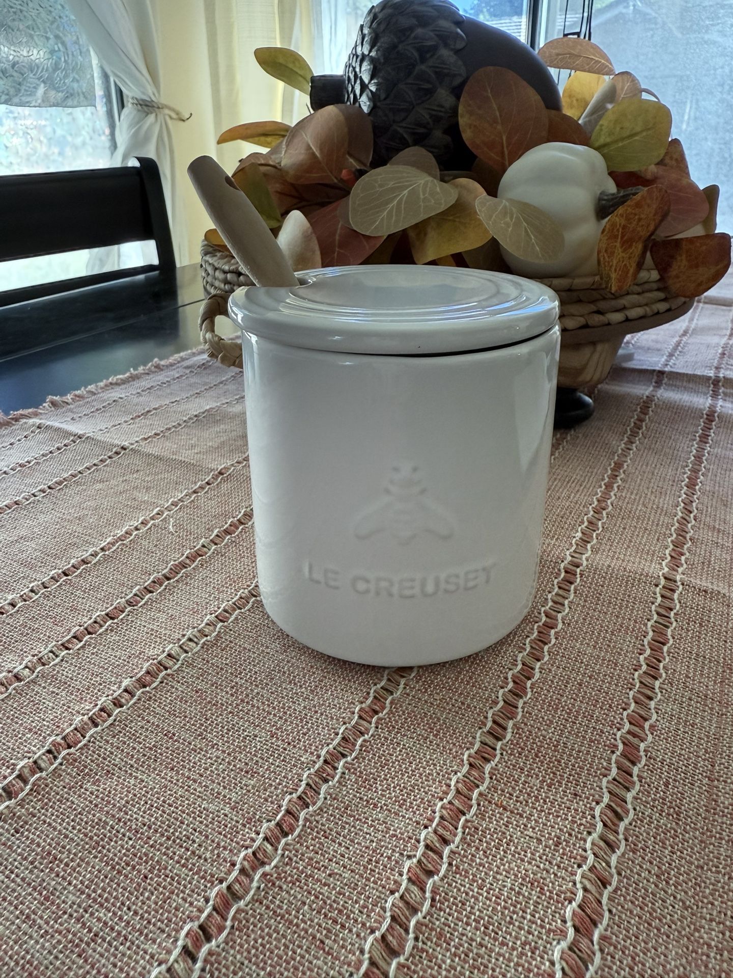 Le creuset Honey Pot