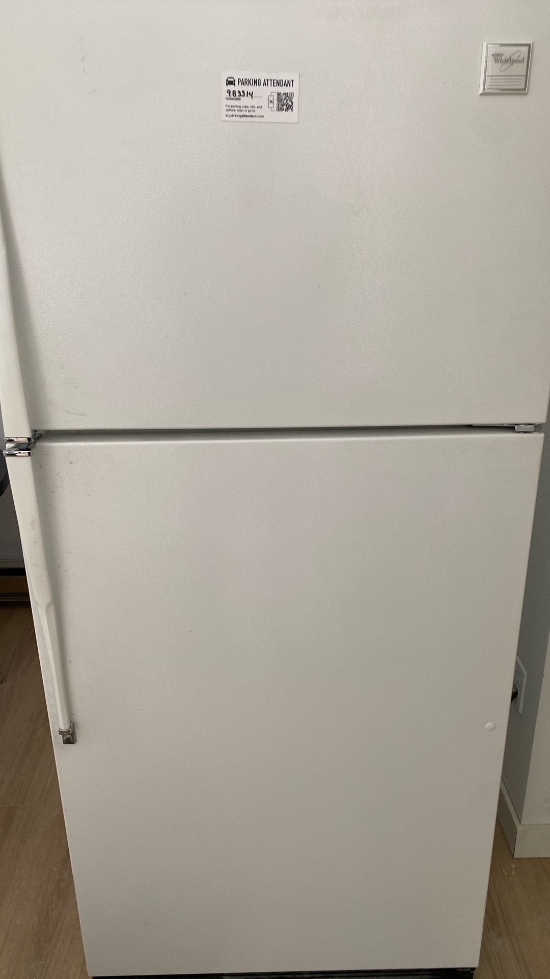 $20 Fridge Oldy But a Goody! Excellent Condition