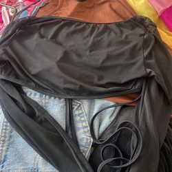 black crop tied shirt