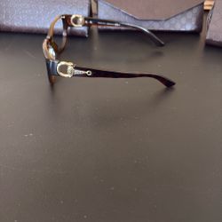 Gucci ladies glasses very good condition