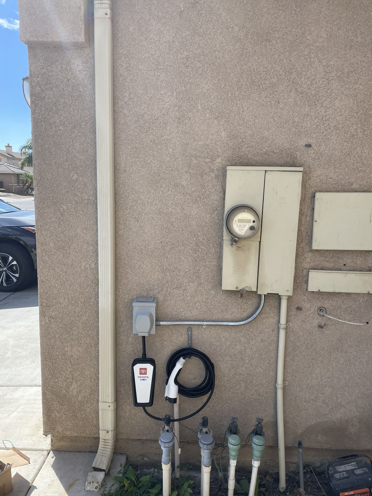 Level 2 Tesla Wall connector Car Charger Nema 1450 Outlet