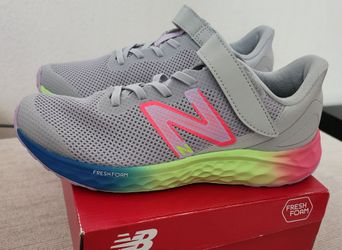 New in the Box - New Balance Little Kids Shoes - Size 3