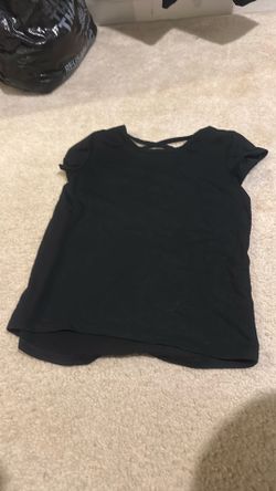 Girls black shirt oldnavy size 10/12