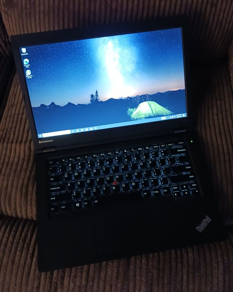 Lenovo Thinkpad High Speed Laptop Intel Quad Core i7-4710HQ 16 GB RAM 500 GB SSD DVDRW Wi-Fi & Bluetooth Wireless Windows Professional 64 OS