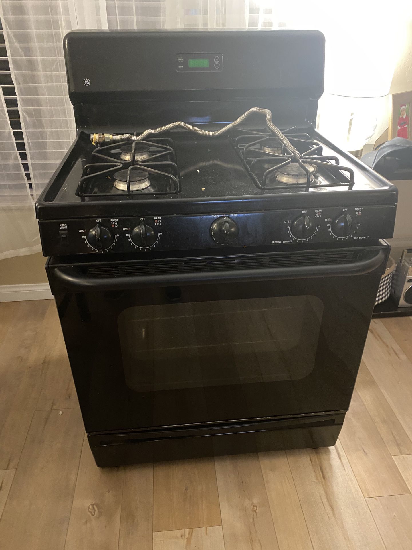 Gas Stove For Sale