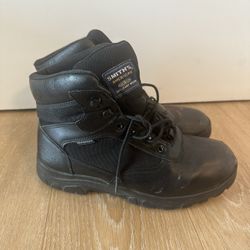 WORK BOOTS $25  (SIZE 8) 