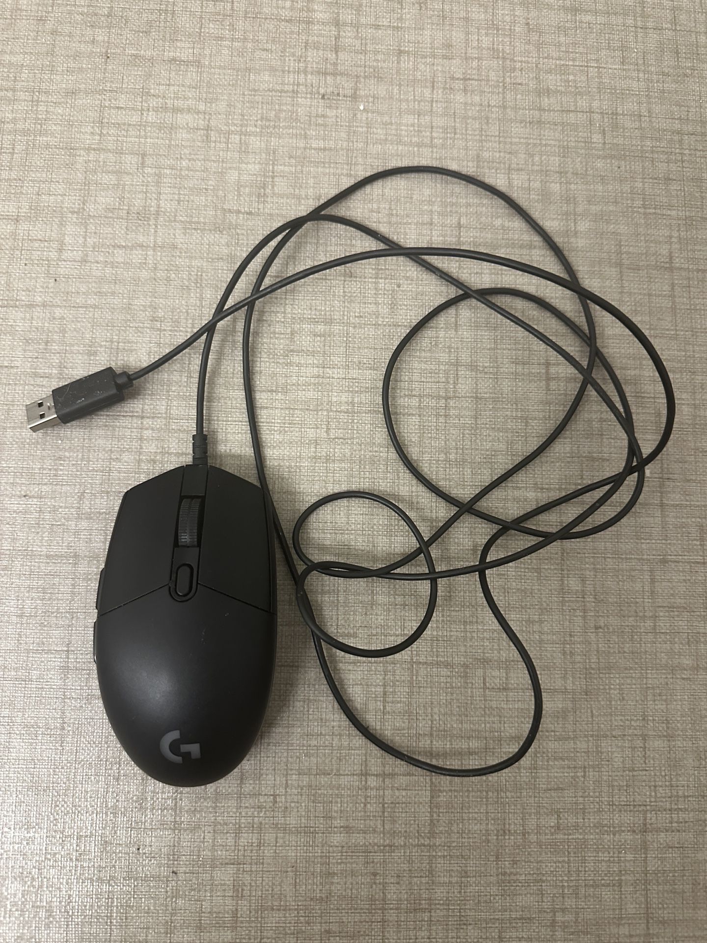 logitech led gaming mouse/ g203 LIGHTSYNC Gaming Mouse.