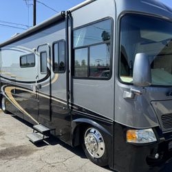2006 Gulf Stream Motorhome