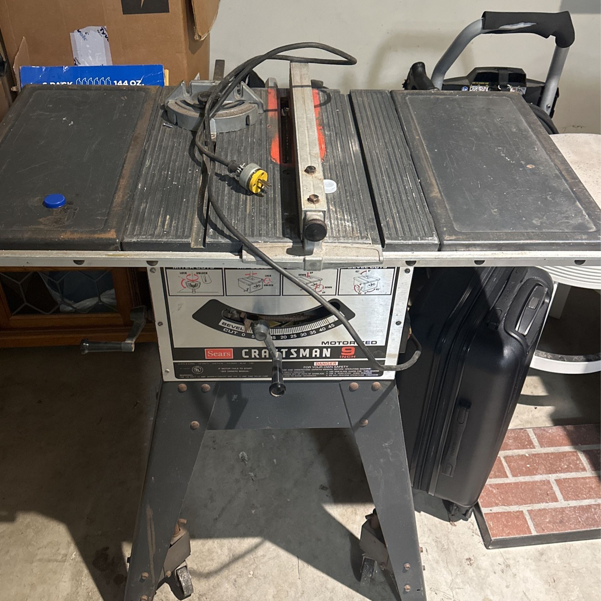 Table Saw