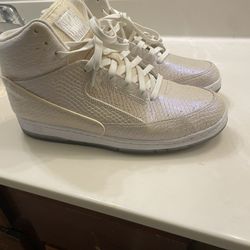Nike Python cream And lavender Size12