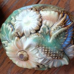 🪺  1  ADORABLE HUMMINGBIRD/FLOWER POTTERY PIECES
