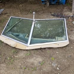 Complete Boat Windshield 