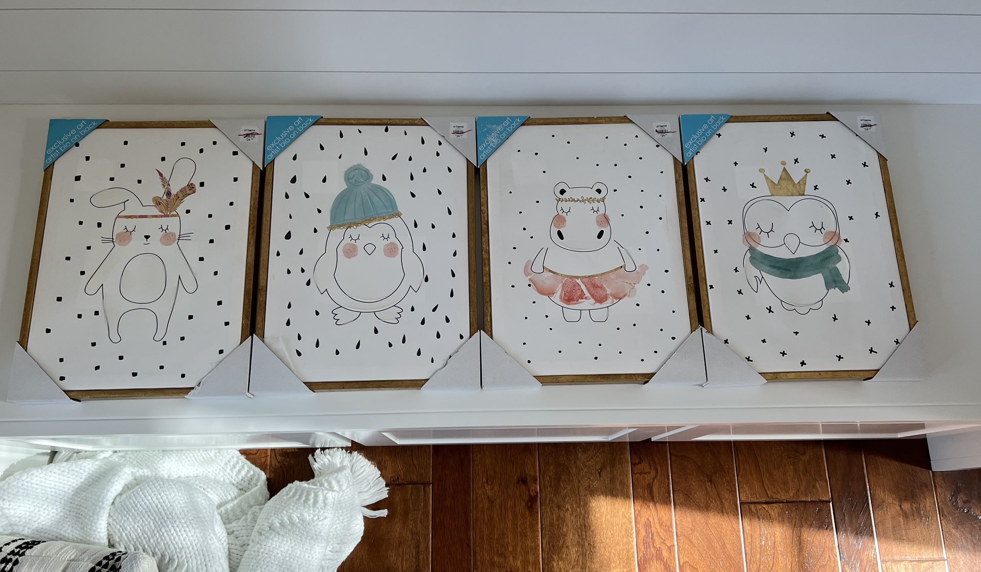 New 4 Hand Painted Frames For Kids Room